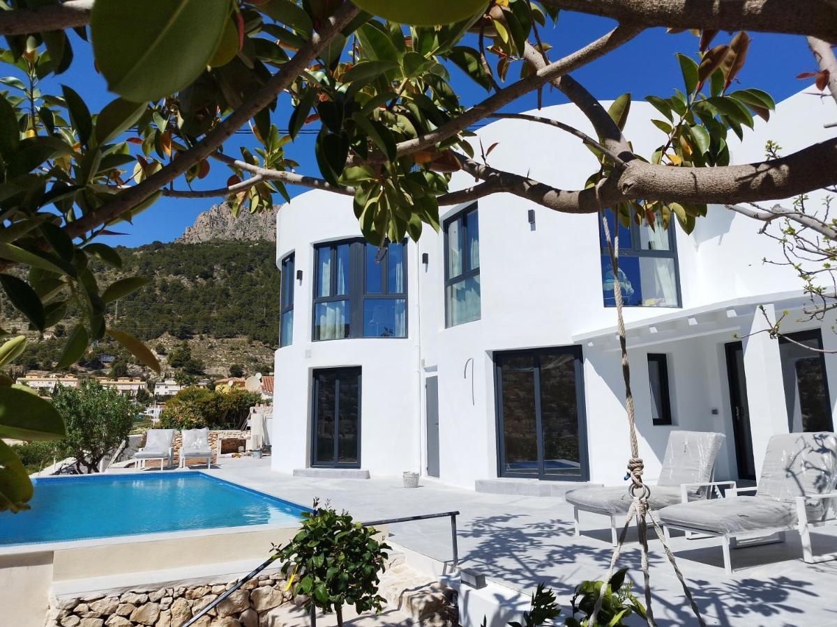 Modern Luxury Villa Paradise Кальпе Экстерьер фото